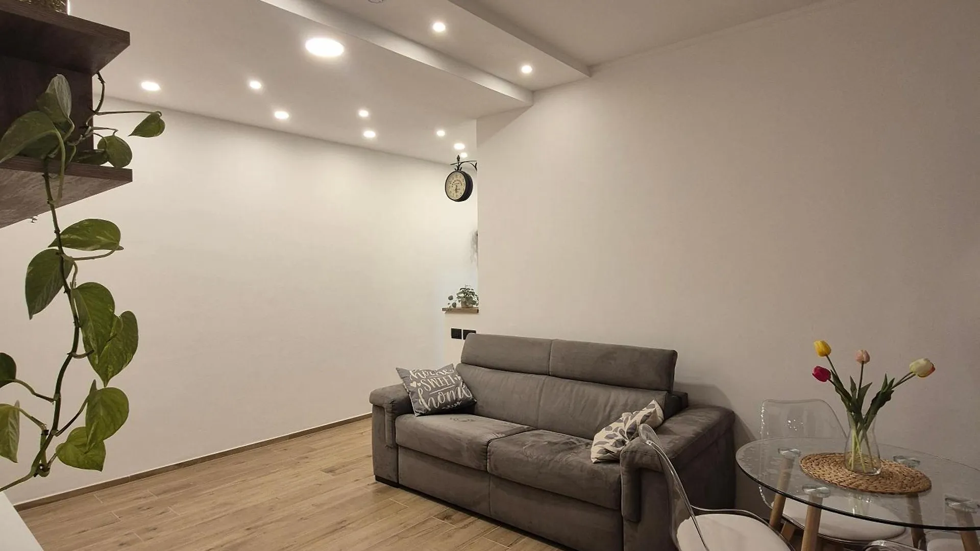 Apartment Casa Vacanza Milano 104 Italy